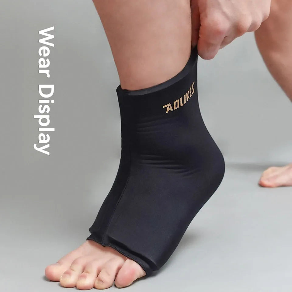 Compression Hydrogel Ankle Brace